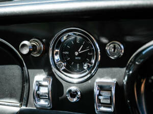 Afbeelding 31/47 van Aston Martin DB 6 Vantage (1966)