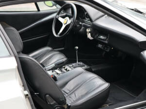 Image 29/50 of Ferrari 308 GTB (1977)