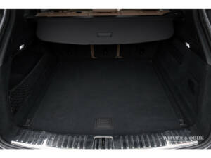 Image 36/38 of Porsche Cayenne (2019)