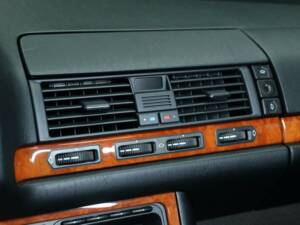 Bild 15/30 von Mercedes-Benz CL 600 (1997)