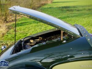 Image 45/53 of Bentley 4 1&#x2F;4 Litre Turner Supercharged (1937)