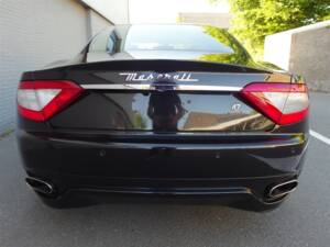 Bild 8/100 von Maserati GranTurismo S (2008)