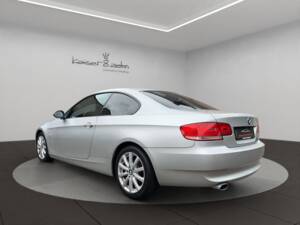 Bild 6/23 von BMW 320i (2009)