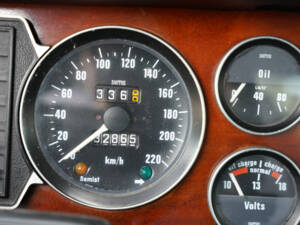 Bild 24/50 von Jaguar XJ 6 C 4.2 (1976)