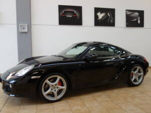 Immagine 12/38 di Porsche Cayman S Black Edition (2011)