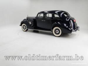 Image 4/15 de Packard Eight (1938)