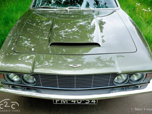 Image 34/57 of Aston Martin DBS (1969)