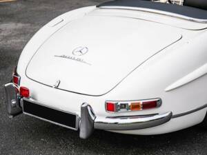 Image 6/29 de Mercedes-Benz 300 SL (1999)