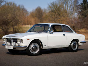 Bild 3/42 von Alfa Romeo Giulia 1600 Sprint GT Veloce (1967)