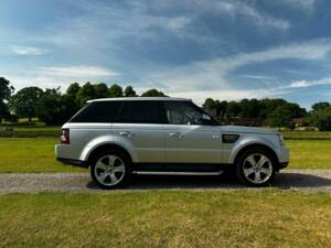 Bild 4/77 von Land Rover Range Rover Sport SDV6 (2013)