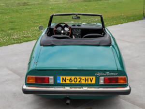 Image 47/50 of Alfa Romeo 2000 Spider Veloce (1979)