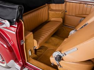 Bild 35/49 von Mercedes-Benz 300 S Cabriolet A (1953)