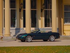 Image 49/49 de Jaguar XK8 4.2 (2003)