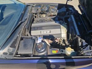 Afbeelding 7/18 van BMW 520i (1994)