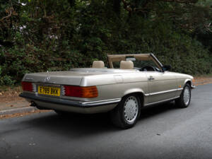 Image 6/18 of Mercedes-Benz 300 SL (1988)