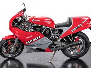 Immagine 1/33 di Ducati DUMMY (1986)