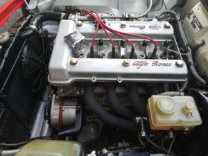 Immagine 13/66 di Alfa Romeo Giulia Sprint GTA (1969)
