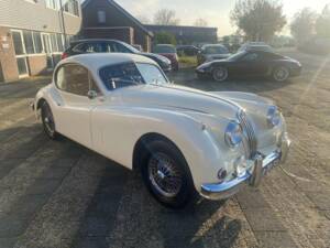 Bild 37/43 von Jaguar XK 140 FHC (1956)