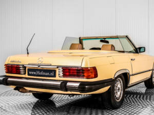 Image 20/34 of Mercedes-Benz 380 SL (1982)