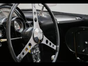 Image 12/100 of Chevrolet Corvette (1958)