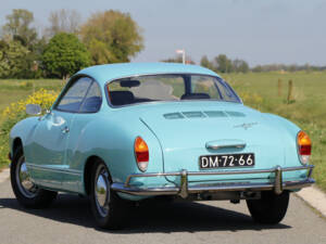 Image 26/50 of Volkswagen Karmann Ghia 1600 (1970)