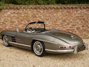 Image 21/50 de Mercedes-Benz 300 SL Roadster (1962)