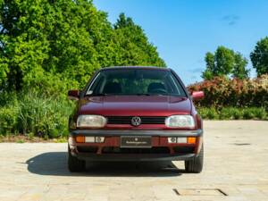 Immagine 11/48 di Volkswagen Golf III 1.4 (1993)