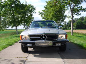 Image 19/96 de Mercedes-Benz 280 SL (1982)