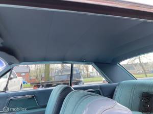 Image 14/29 of Cadillac Coupe DeVille (1962)