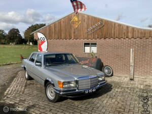 Immagine 2/23 di Mercedes-Benz 280 S (1974)