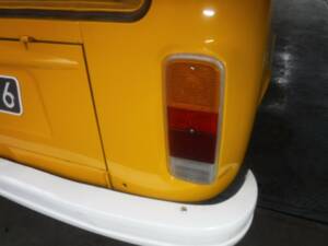 Bild 23/45 von Volkswagen T2 a&#x2F;b (1977)