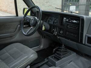 Image 23/50 of Jeep Grand Cherokee 2.5 TD (1993)