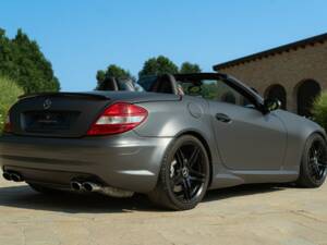 Bild 15/50 von Mercedes-Benz SLK 55 AMG (2005)