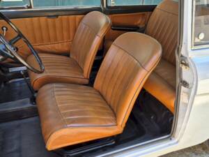 Image 17/43 of Autobianchi Bianchina Panoramica (1969)