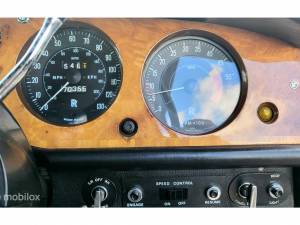 Image 27/49 of Rolls-Royce Corniche (1975)