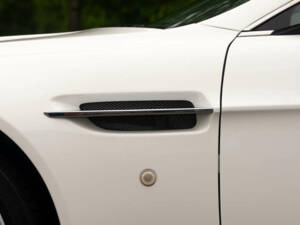 Bild 41/50 von Aston Martin V8 Vantage (2013)