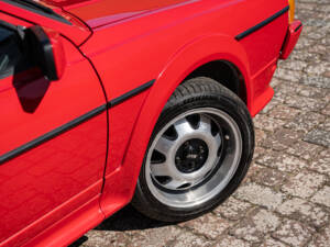 Imagen 2/40 de Volkswagen Scirocco II GT (1990)