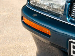 Image 20/50 of Aston Martin Virage Volante (1993)