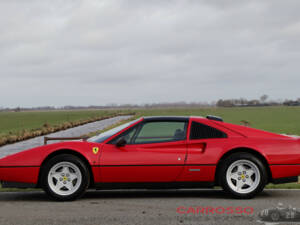 Image 5/44 of Ferrari 328 GTS (1987)