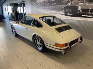 Immagine 9/18 di Porsche 911 2.0 T (1969)