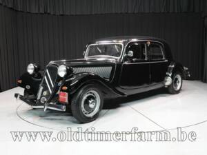 Image 1/15 of Citroën Traction Avant 11 BL (1947)