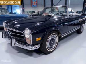 Image 2/12 de Mercedes-Benz 280 SL (1971)