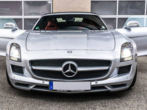 Image 3/9 of Mercedes-Benz SLS AMG Roadster (2012)