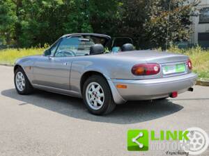 Image 9/10 of Mazda MX-5 1.6 (1994)