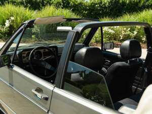 Image 27/50 of Volkswagen Golf Mk I Convertible 1.1 (1980)