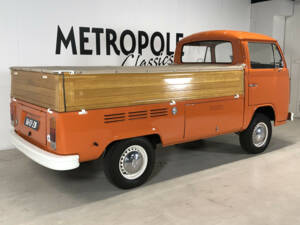 Bild 7/20 von Volkswagen T2b Pritsche (1977)