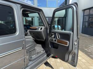 Bild 15/30 von Mercedes-Benz G 500 (kurz) (2018)