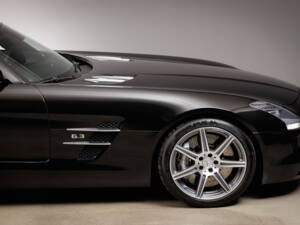 Bild 18/34 von Mercedes-Benz SLS AMG (2013)
