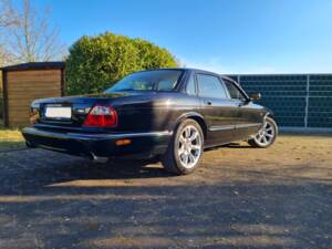 Imagen 5/21 de Jaguar XJR 4.0 (2000)