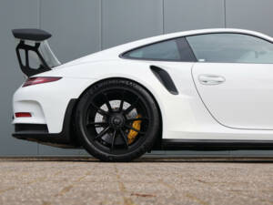 Image 18/82 de Porsche 911 GT3 RS (2015)